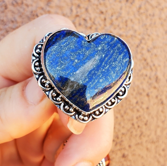 New Heart Shaped Lapis Lazuli 925 Silver Statement Ring. - Picture 1 of 16